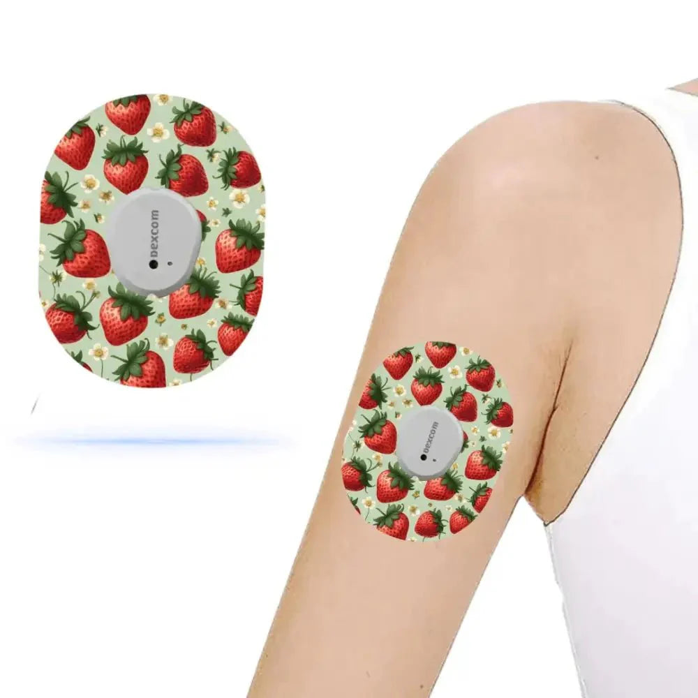 Dexcom G7 sensorer med jordgubbsmönstrade skyddspatchar för säker och hudvänlig användning