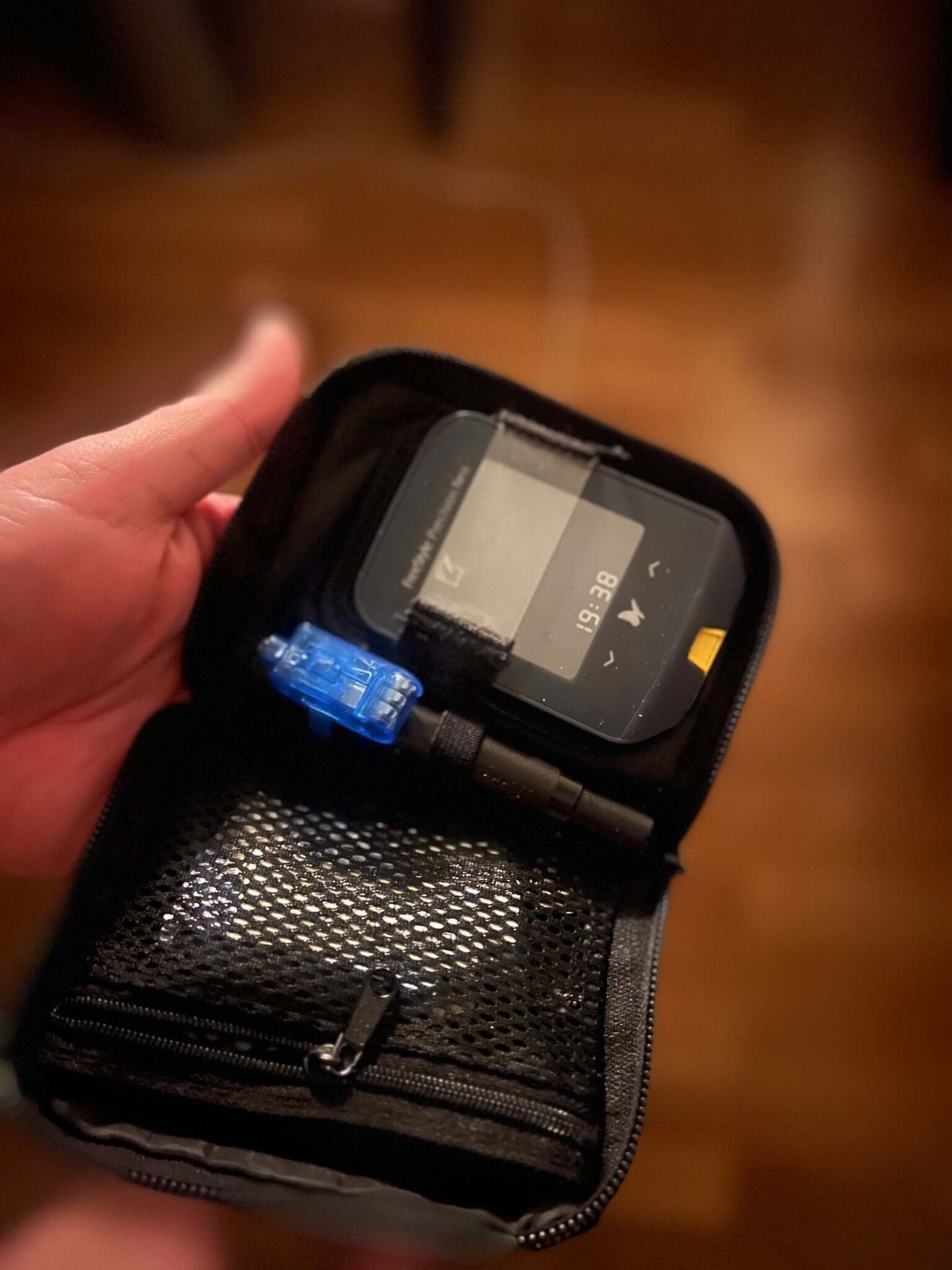 ACCU CHEK LED Lampa - kompakt och enkel att använd Nattliga Blodsockertester - Diabeteshjalp