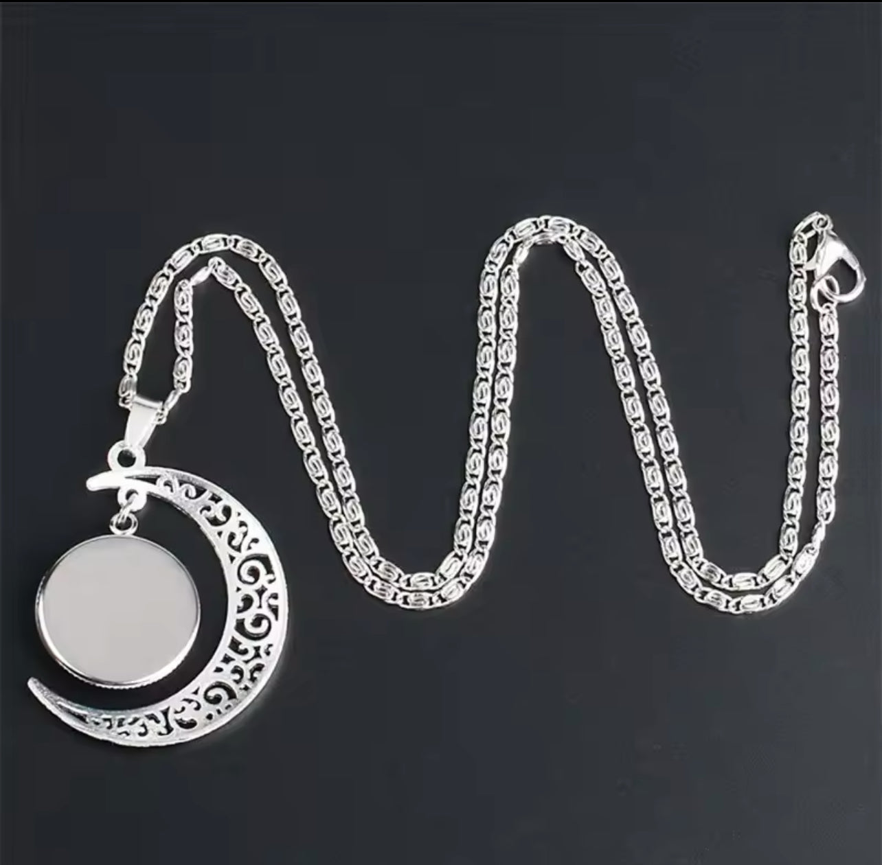 Alert Sliver halsband – Som Symboliserar Styrka Och Mod - Diabeteshjalp