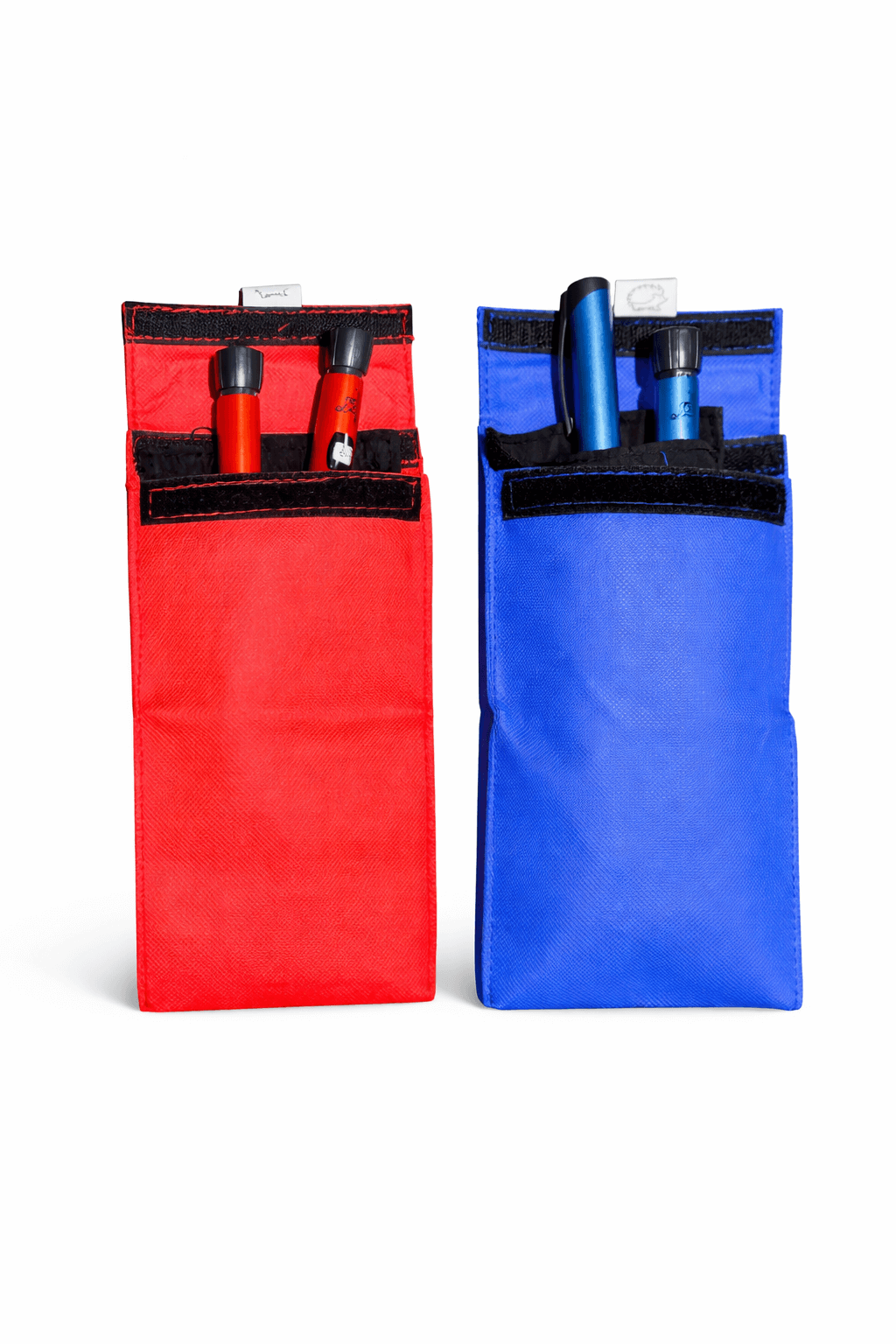 Kylo Duo Insulinbag kylfodral håller två insulinpennor svala, lämpligt för resor och daglig användning.