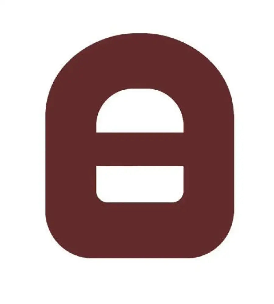 Omnipod brun överpatch från Typone för säker placering under aktivitet, diskret och stabil, perfekt för sport och träning.